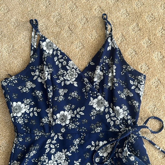Navy floral sundress size small Altar’d State - Picture 3 of 7